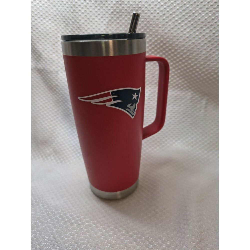 NFL New England Patriots 30 oz Hustle Travel Tumbler Mug Handle Stainless Steel